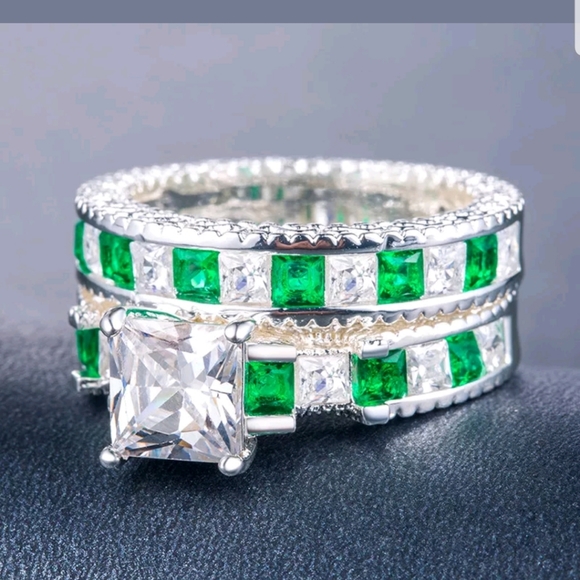 New S925 white sapphire & emerald rings - Picture 2 of 7